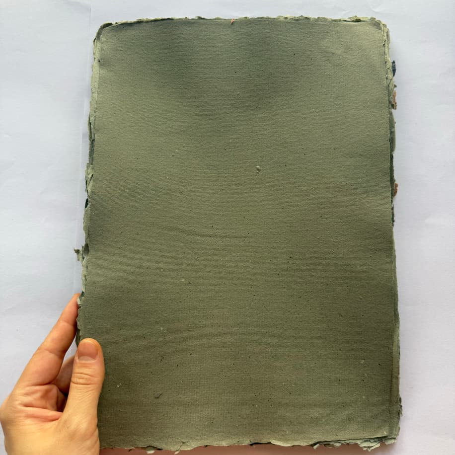 El Yapımı Kâğıt- Haki – 2